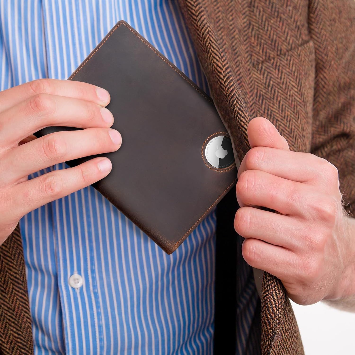 Polare Luxury RFID Blocking Leather Passport Holder Travel Wallet For Men and Women (Dark Brown with AirTag Slot) - Image 6