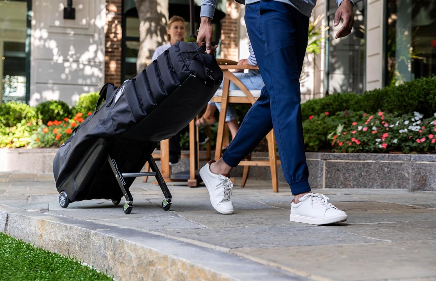 Sun Mountain ClubGlider Meridian Golf Travel Bag, 4-Wheel Rolling Retractable-Leg System, Effortless Travel - Image 9
