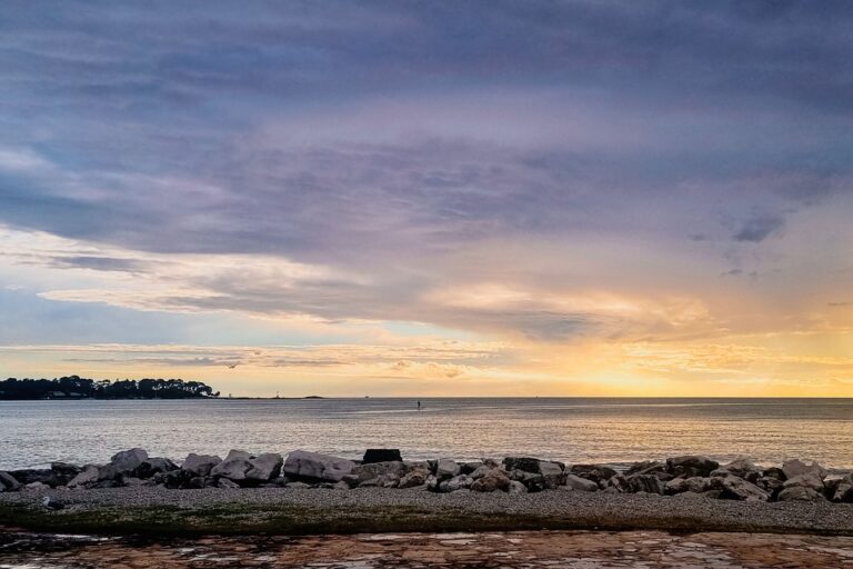 Beyond the Tourist Trail: Hidden Gems for Stunning Travel Photography